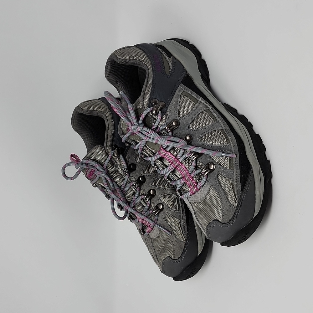 Nevados Women's Fissure Low Women's Hiking Outdoor Trail Shoes Grey Size 9
